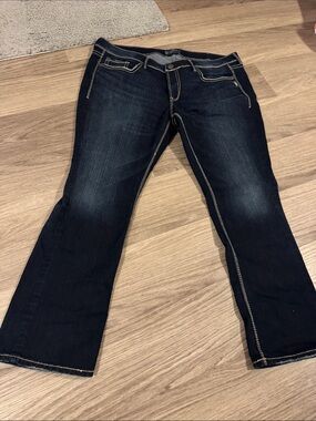 Silver Jeans Dark Indigo Lola Straight Jeans with Contrast Stitching